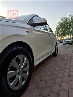 هيونداي رينا